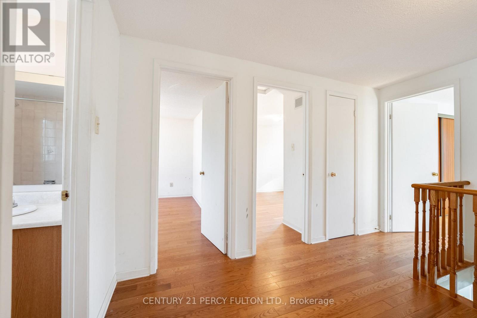 2 PENNYBROOK LANE - 15