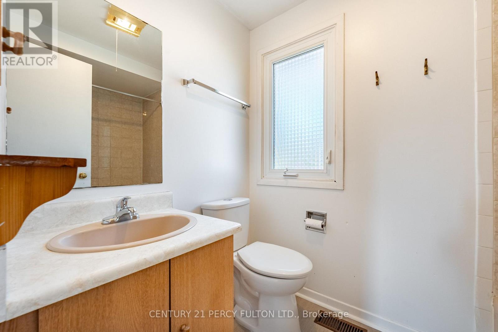 2 PENNYBROOK LANE - 20