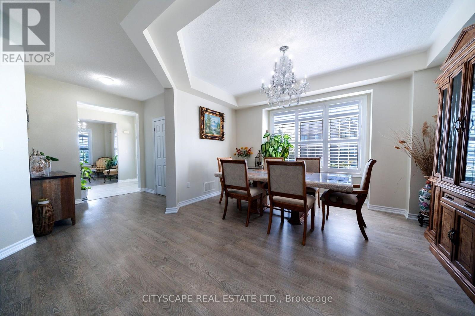 250 CROMBIE STREET - 14