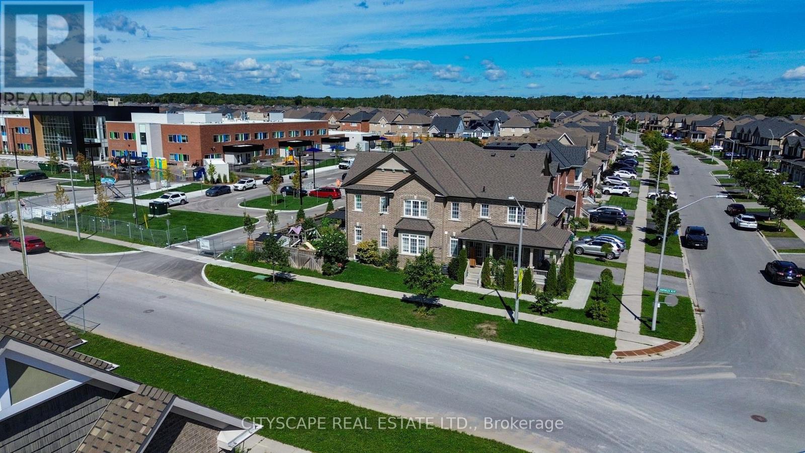 250 CROMBIE STREET, Clarington (Bowmanville) — photo 4