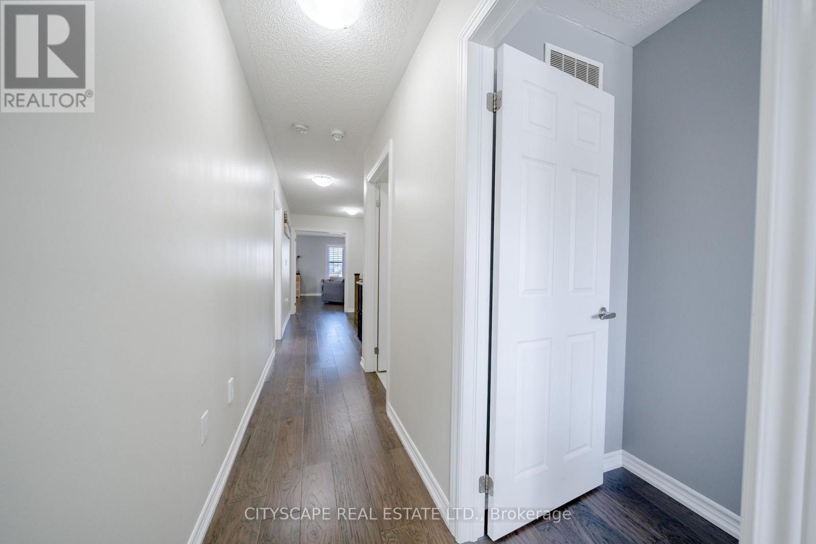 250 CROMBIE STREET - 41