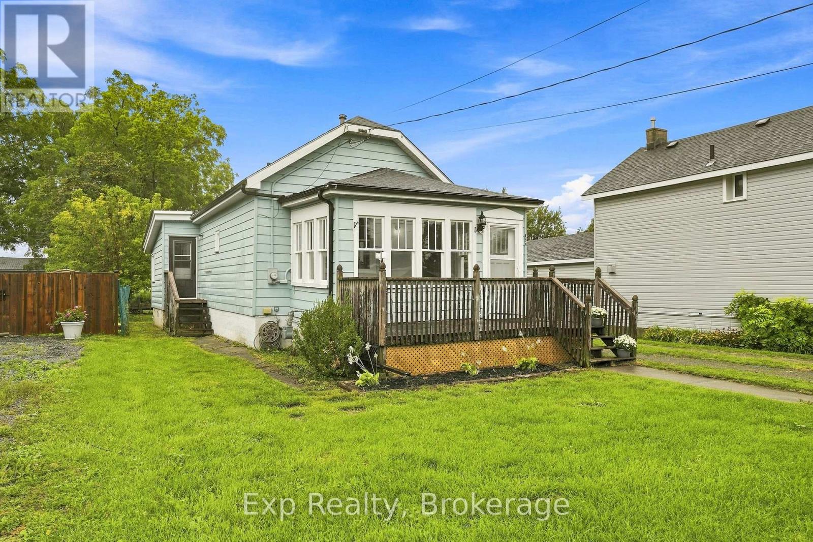 134 CATHARINE STREET, Belleville (Thurlow Ward) — photo 5