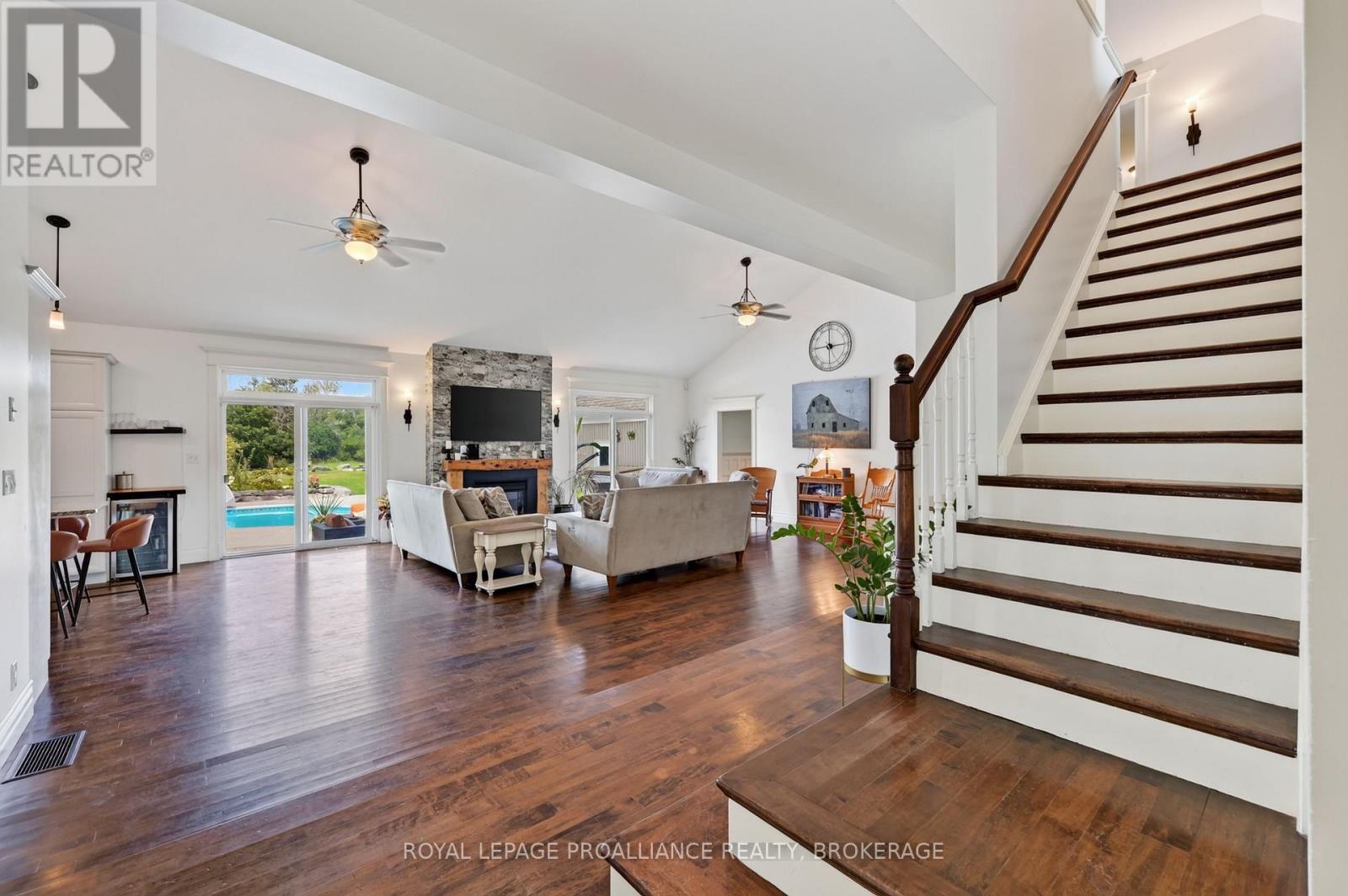 3994 HOWES ROAD - Image 27