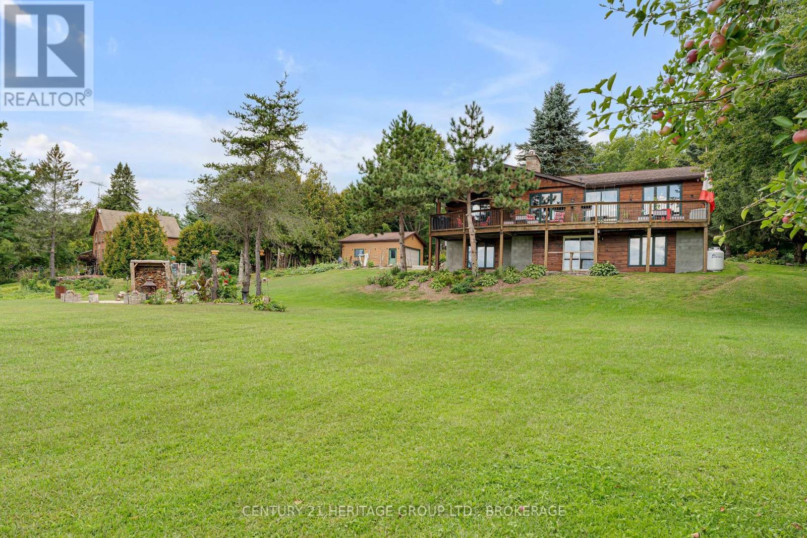 137 OLD RIVER ROAD W, Leeds and the Thousand Islands — photo 2