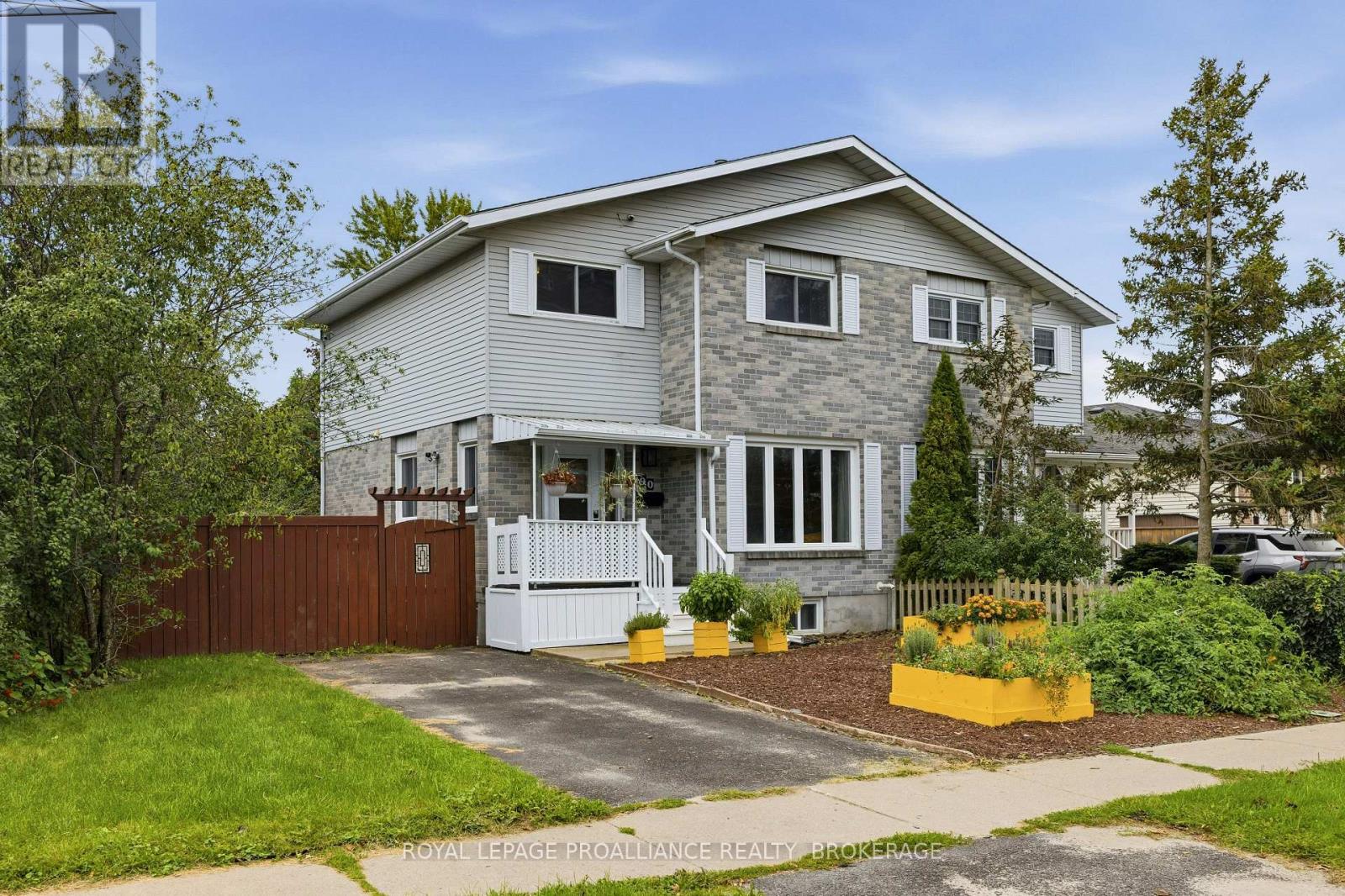 690 DAVIS DRIVE - 1