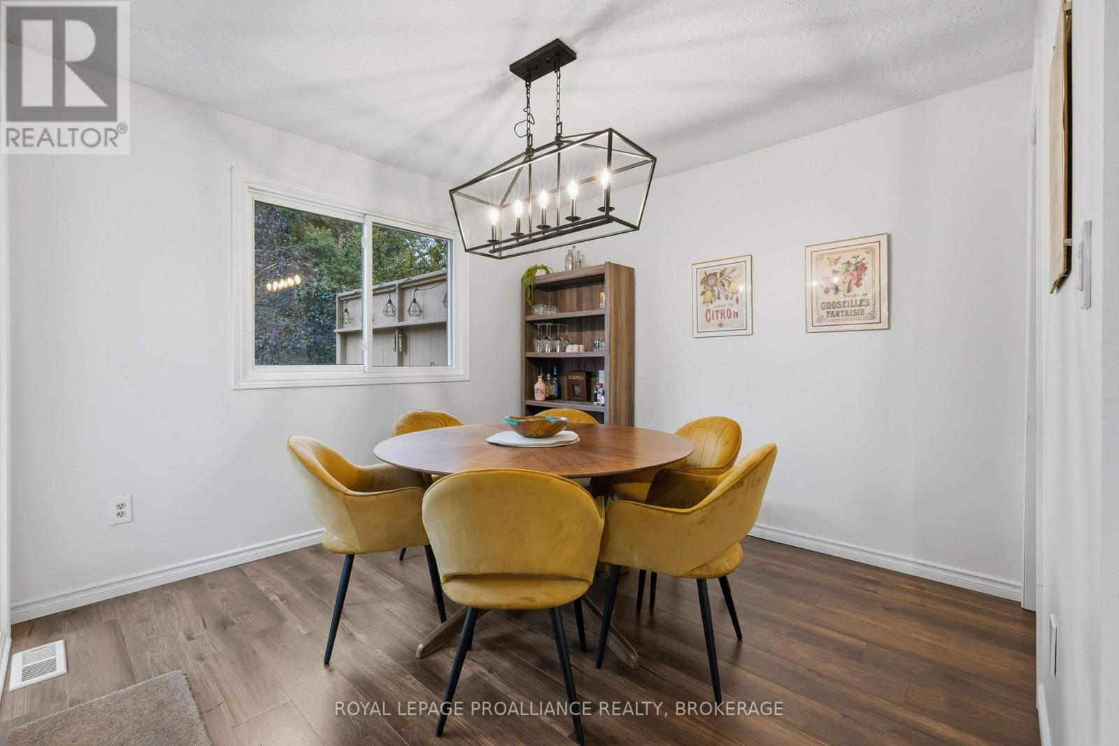 690 DAVIS DRIVE - 14