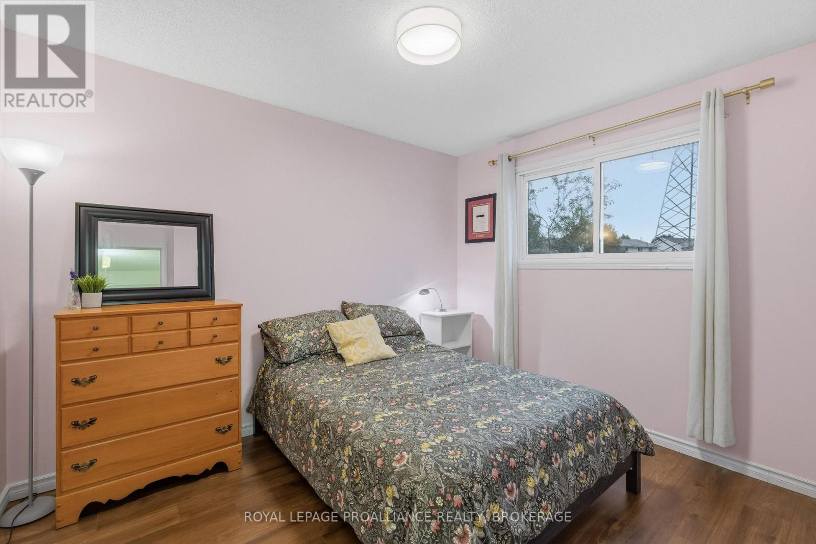 690 DAVIS DRIVE - 20