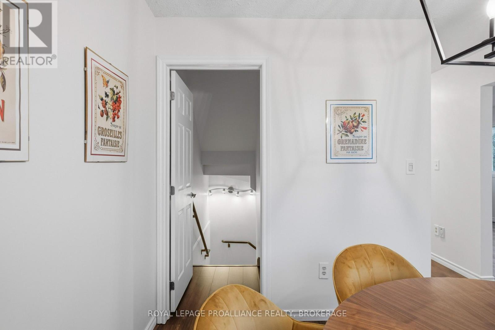 690 DAVIS DRIVE - 24