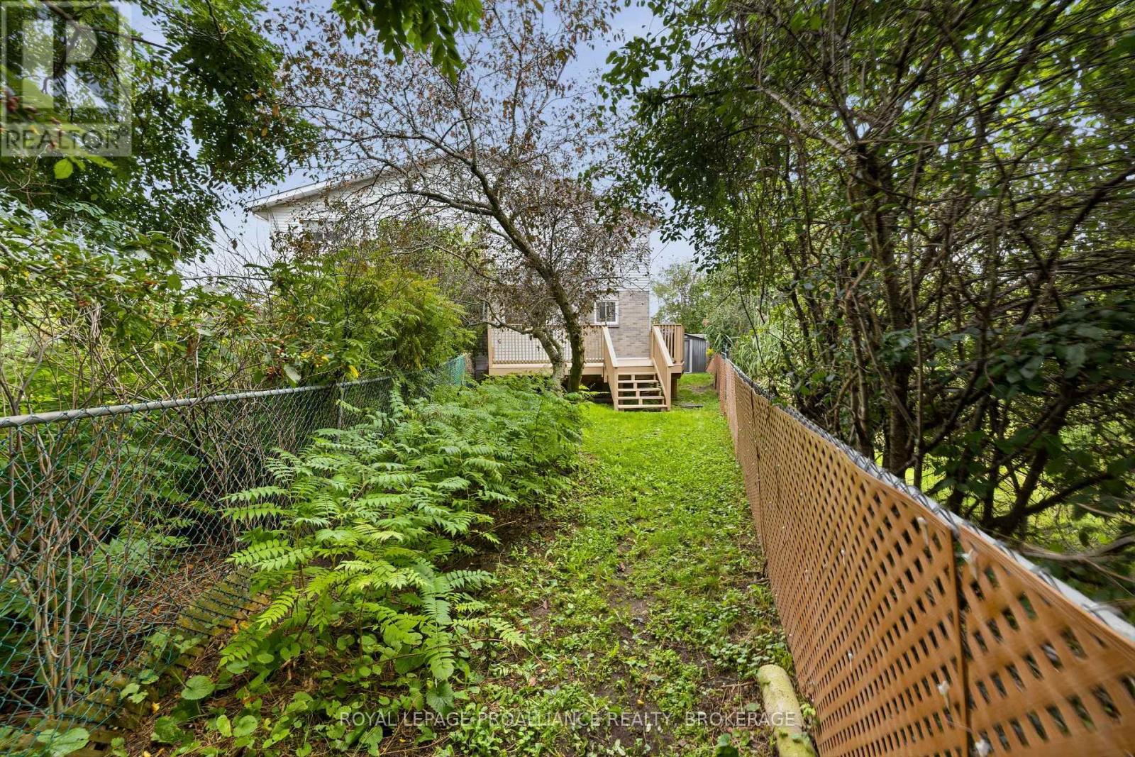 690 DAVIS DRIVE - 32