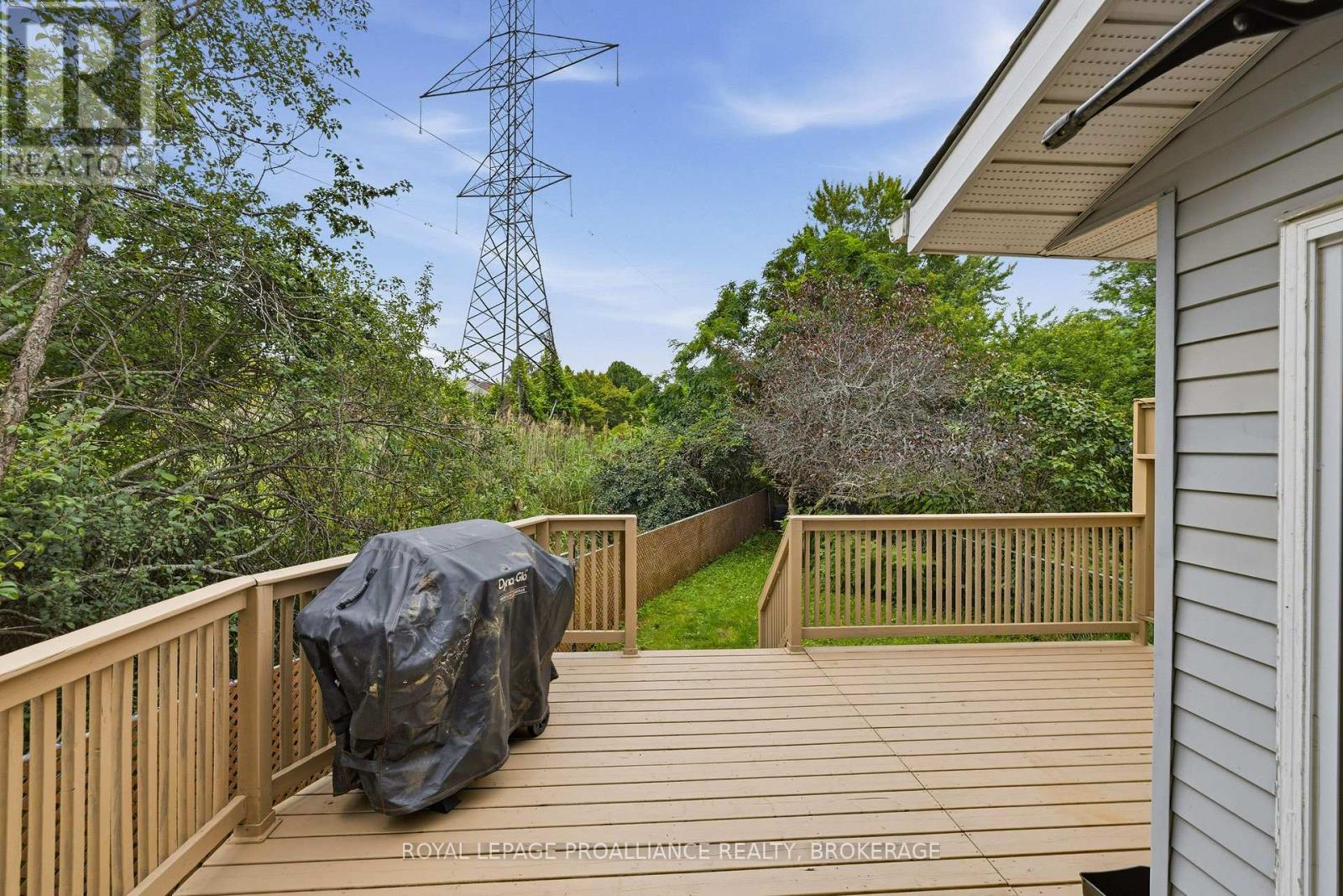 690 DAVIS DRIVE - Image 33