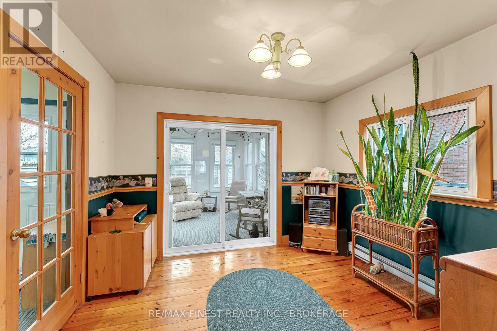 580 MACDONNELL STREET - Image 17