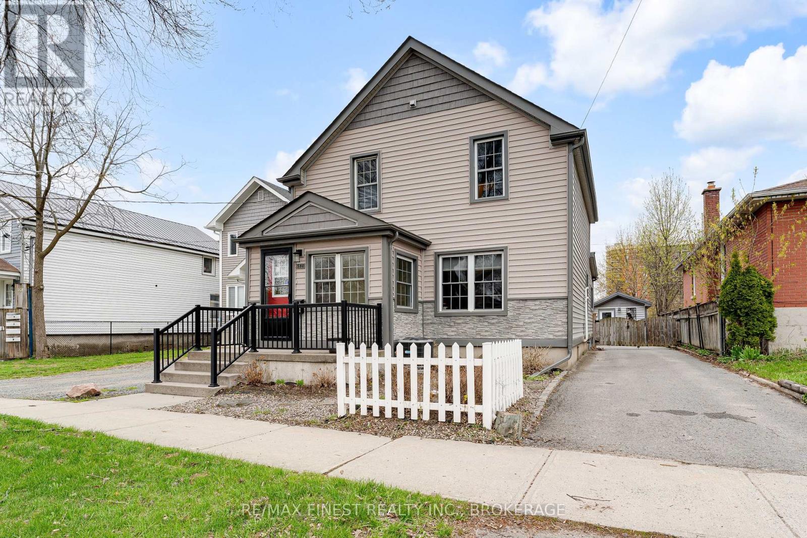 580 MACDONNELL STREET, Kingston (East of Sir John A. Blvd) — photo 2