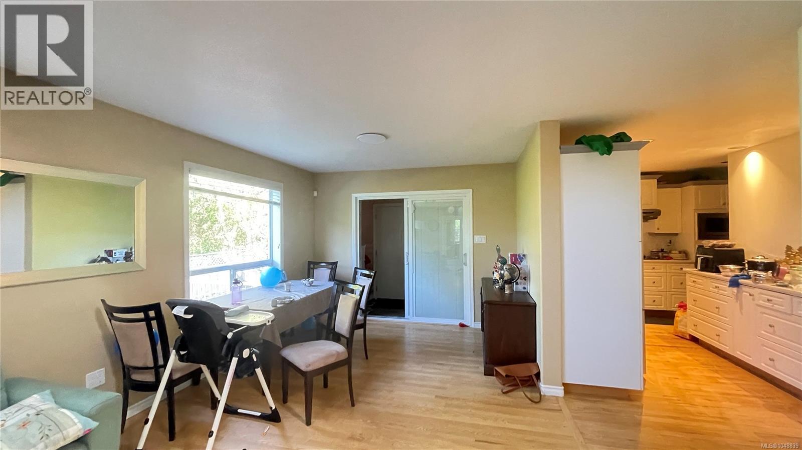 5358 Bayshore Dr - 9