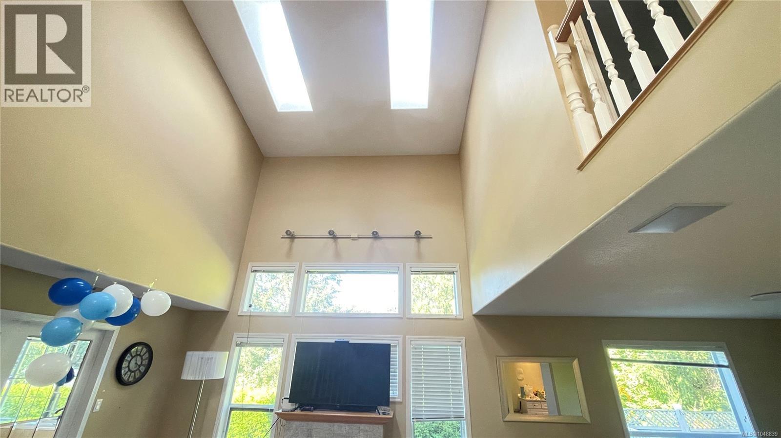 5358 Bayshore Dr - 5