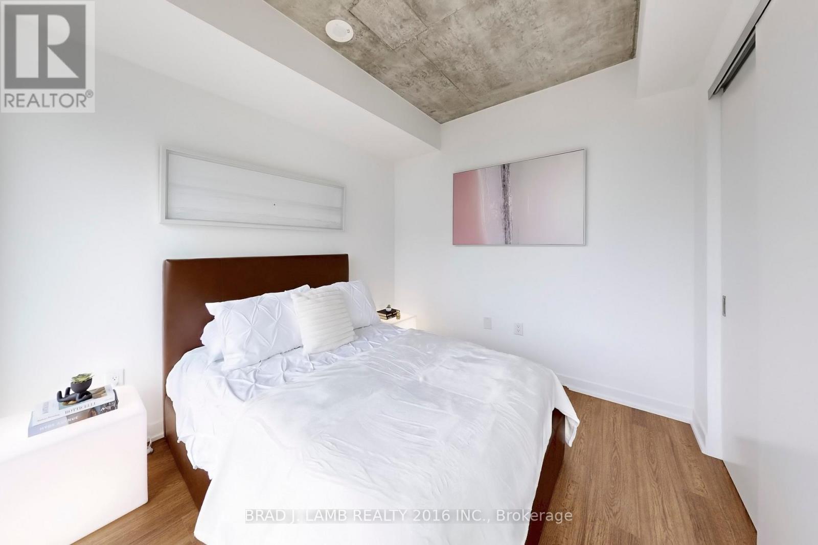 #1403 195 MCCAUL STREET - 24