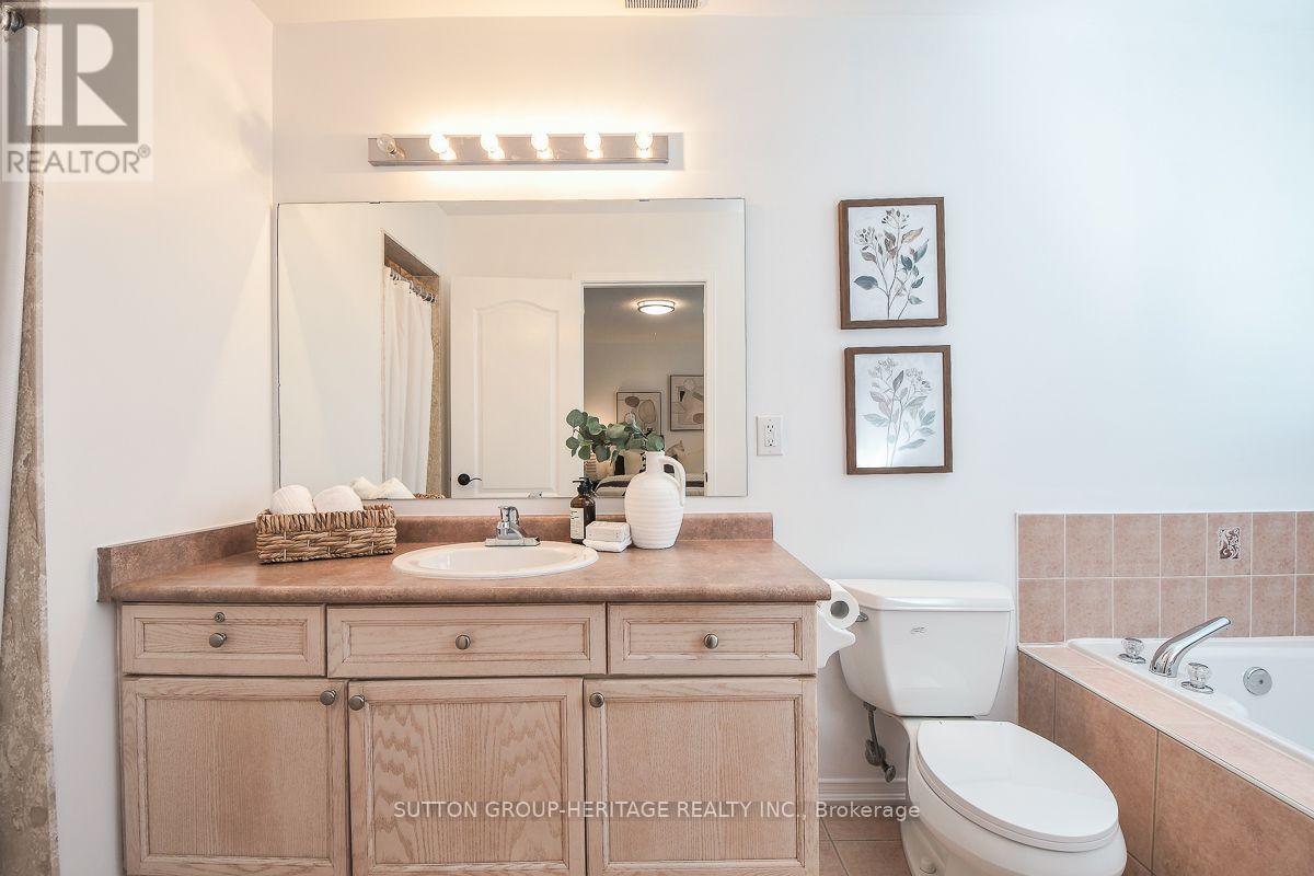 918 AUDLEY ROAD S - 24