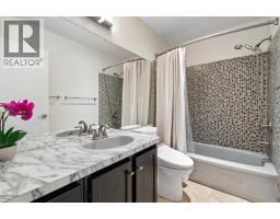 1840 33 Avenue SW - photo 16
