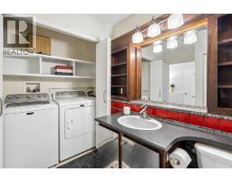 1840 33 Avenue SW - photo 21