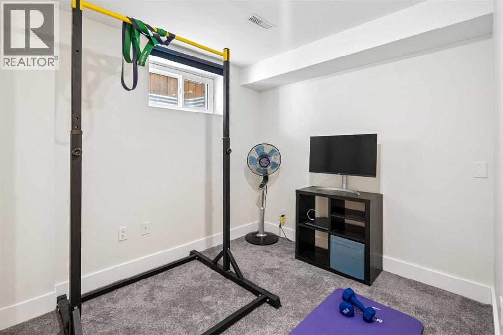 1840 33 Avenue SW - Image 23