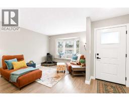 1840 33 Avenue SW - photo 2