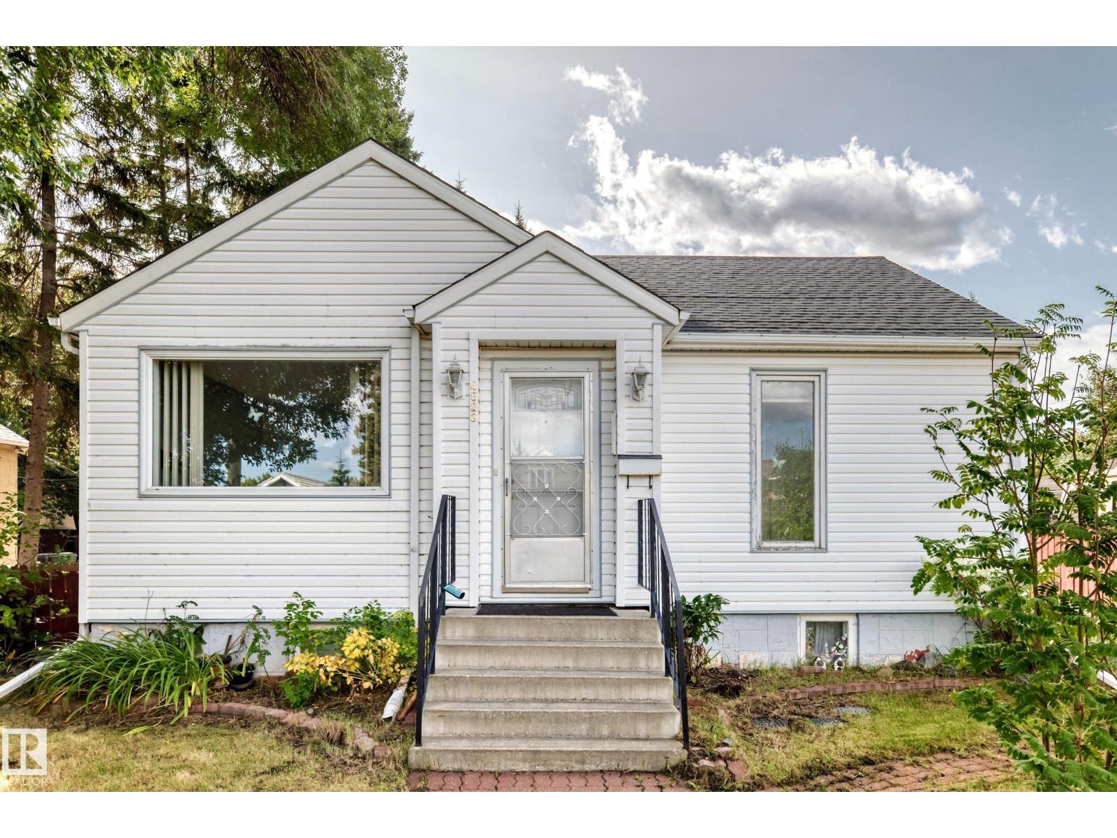 4523 52 AV, North Telford, Leduc photo 1