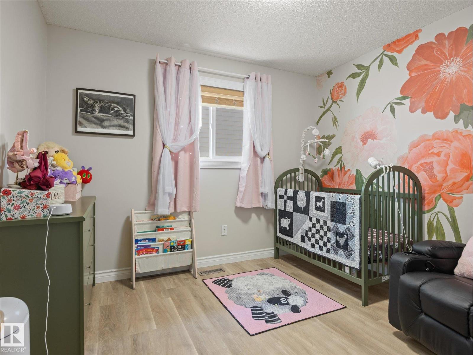 5213 162A AV NW - 20