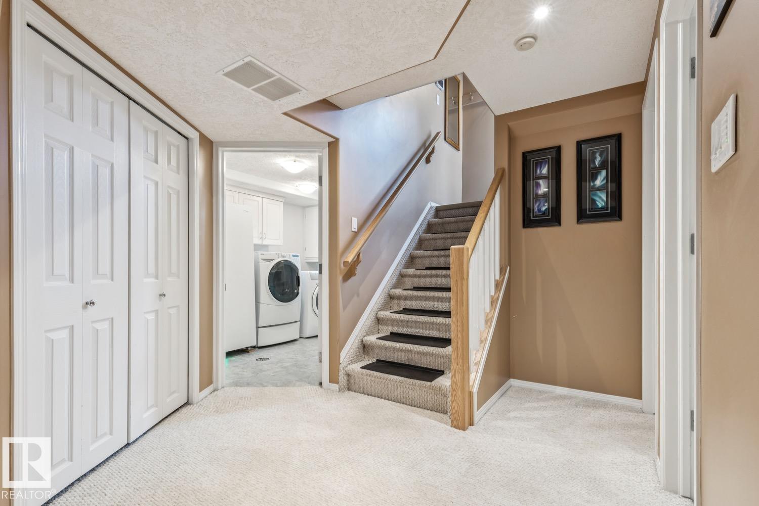 10522 151 ST NW - 25