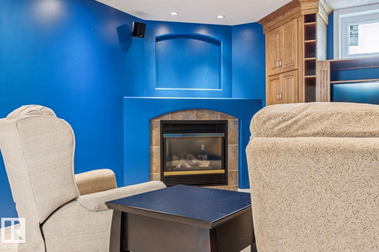 10522 151 ST NW - 30