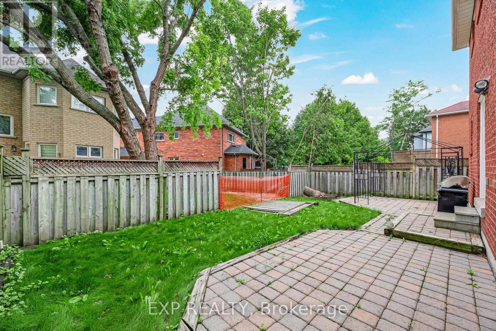 591 PLANTATION GATE - 42