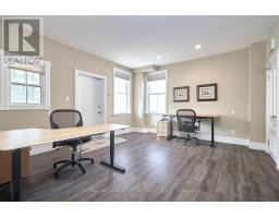 30 Mary Street, Barrie, ON L4N1S8 Photo 6
