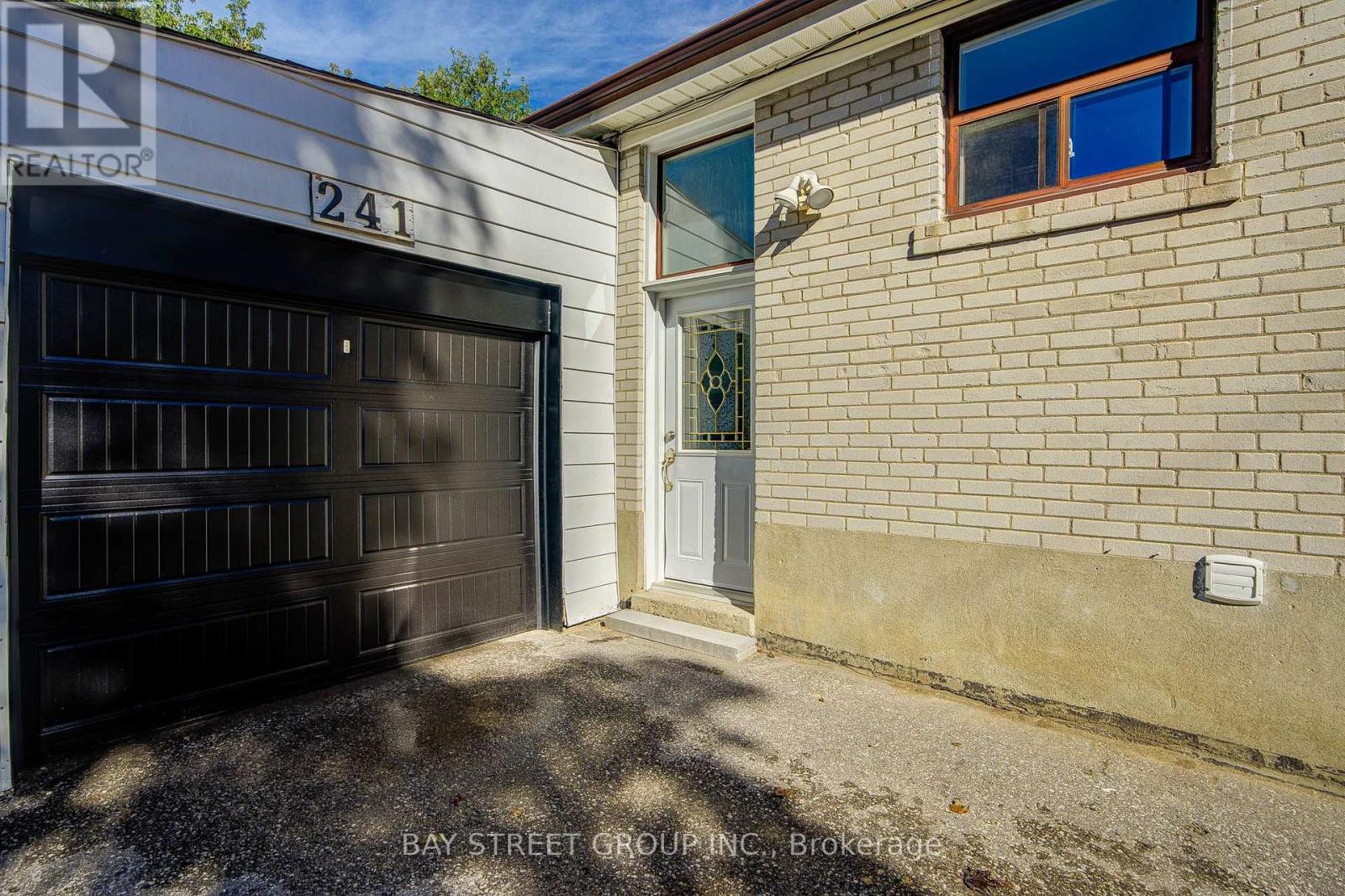 241 TAYLOR MILLS DRIVE N - Image 36