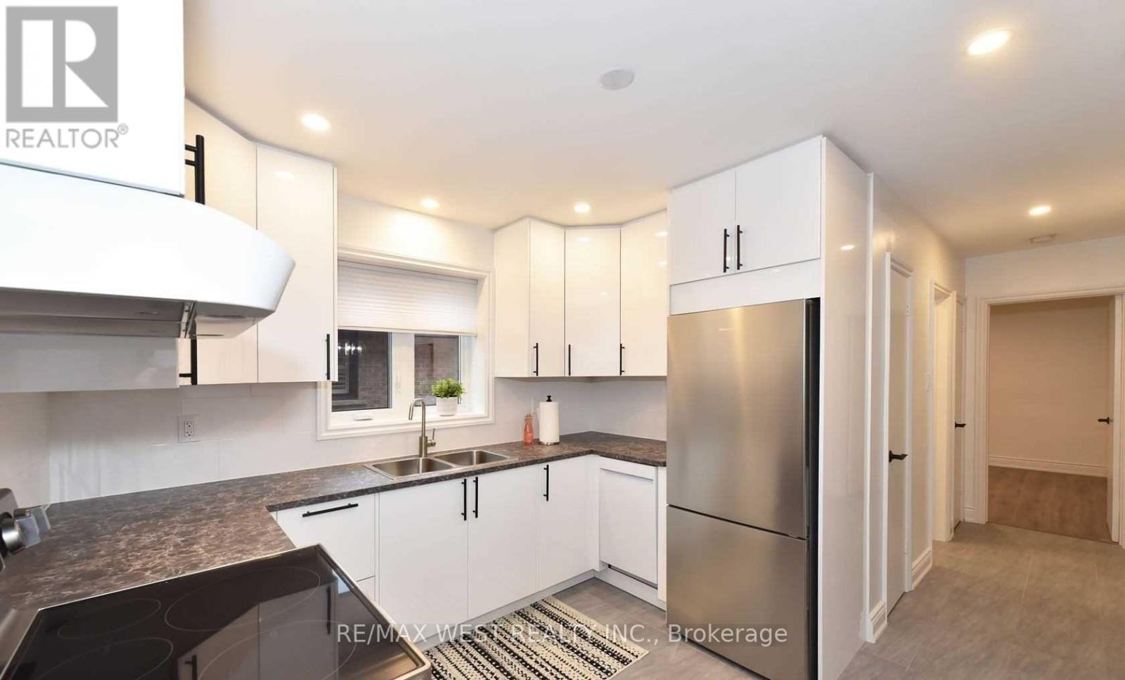 MAIN - 168 STRATHNAIRN AVENUE, Toronto (Beechborough-Greenbrook) — photo 8