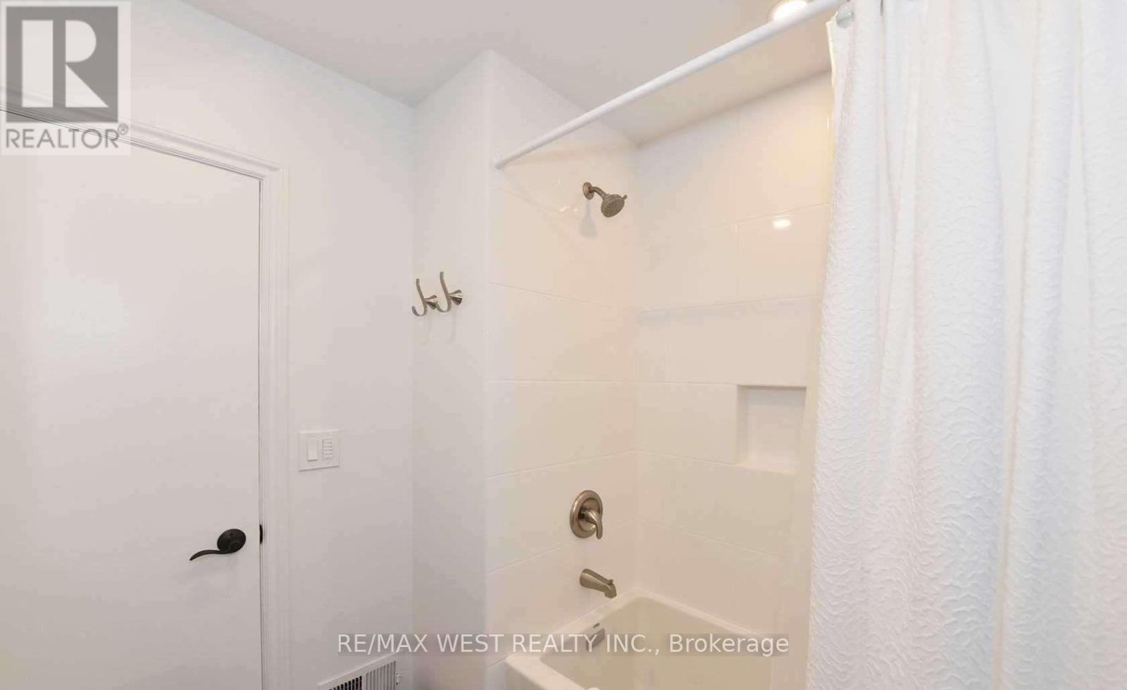 168 Strathnairn Avenue — photo 17