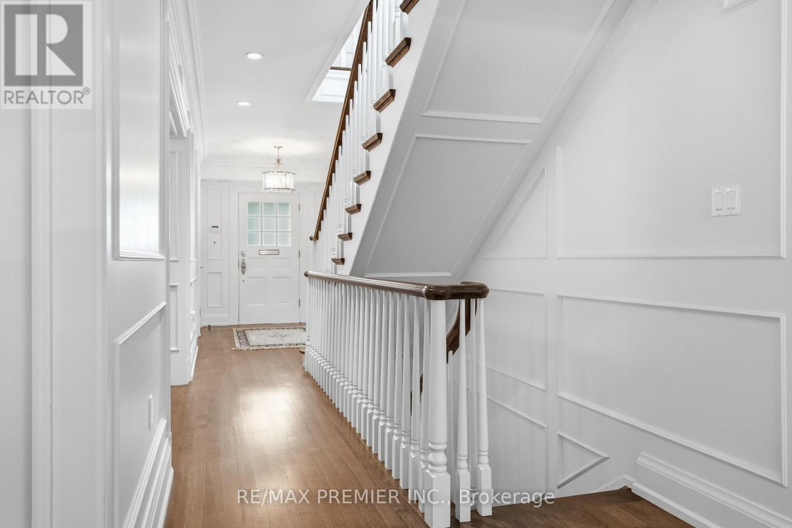 132 THE KINGSWAY - Image 25