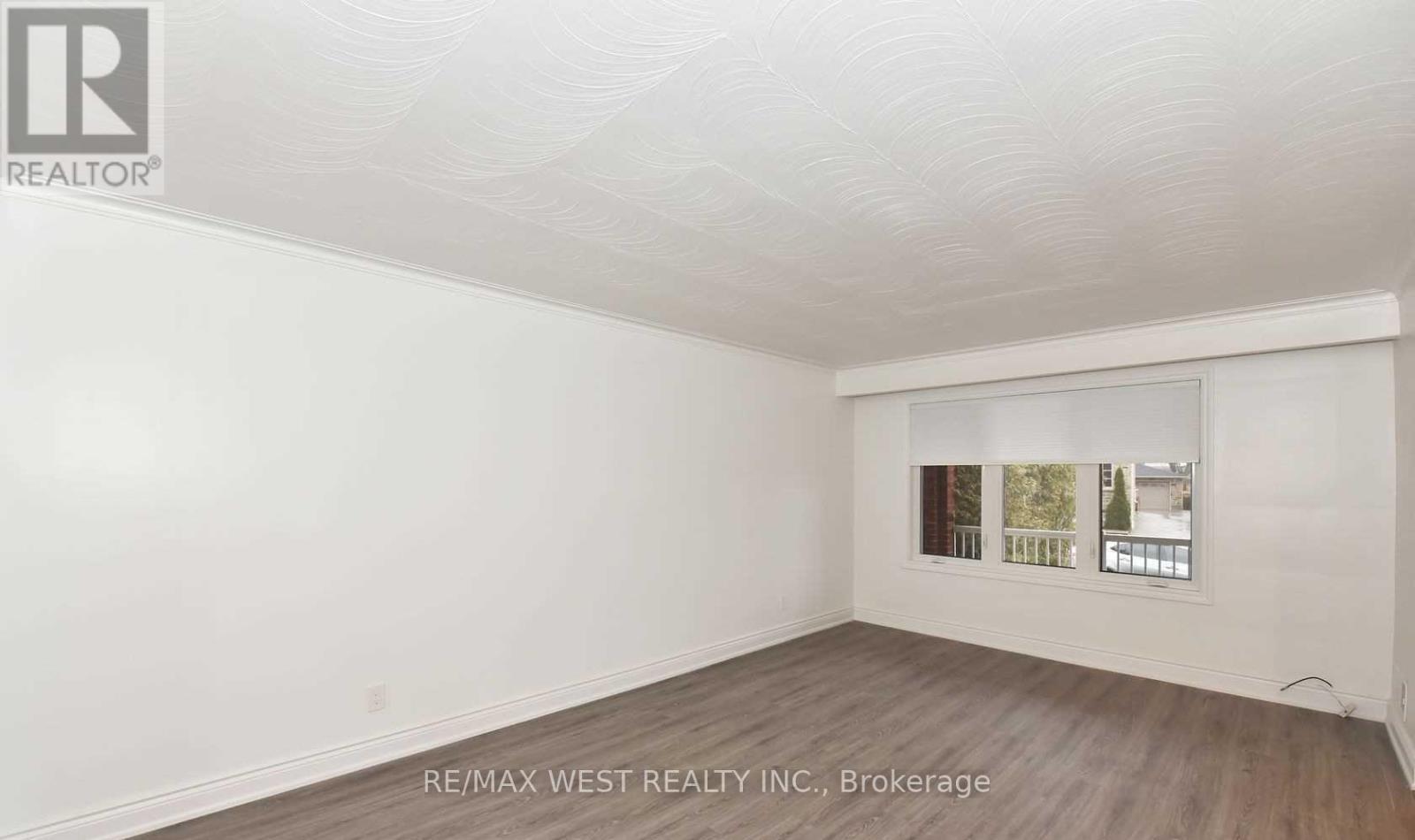 MAIN - 168 STRATHNAIRN AVENUE, Toronto (Beechborough-Greenbrook) — photo 5