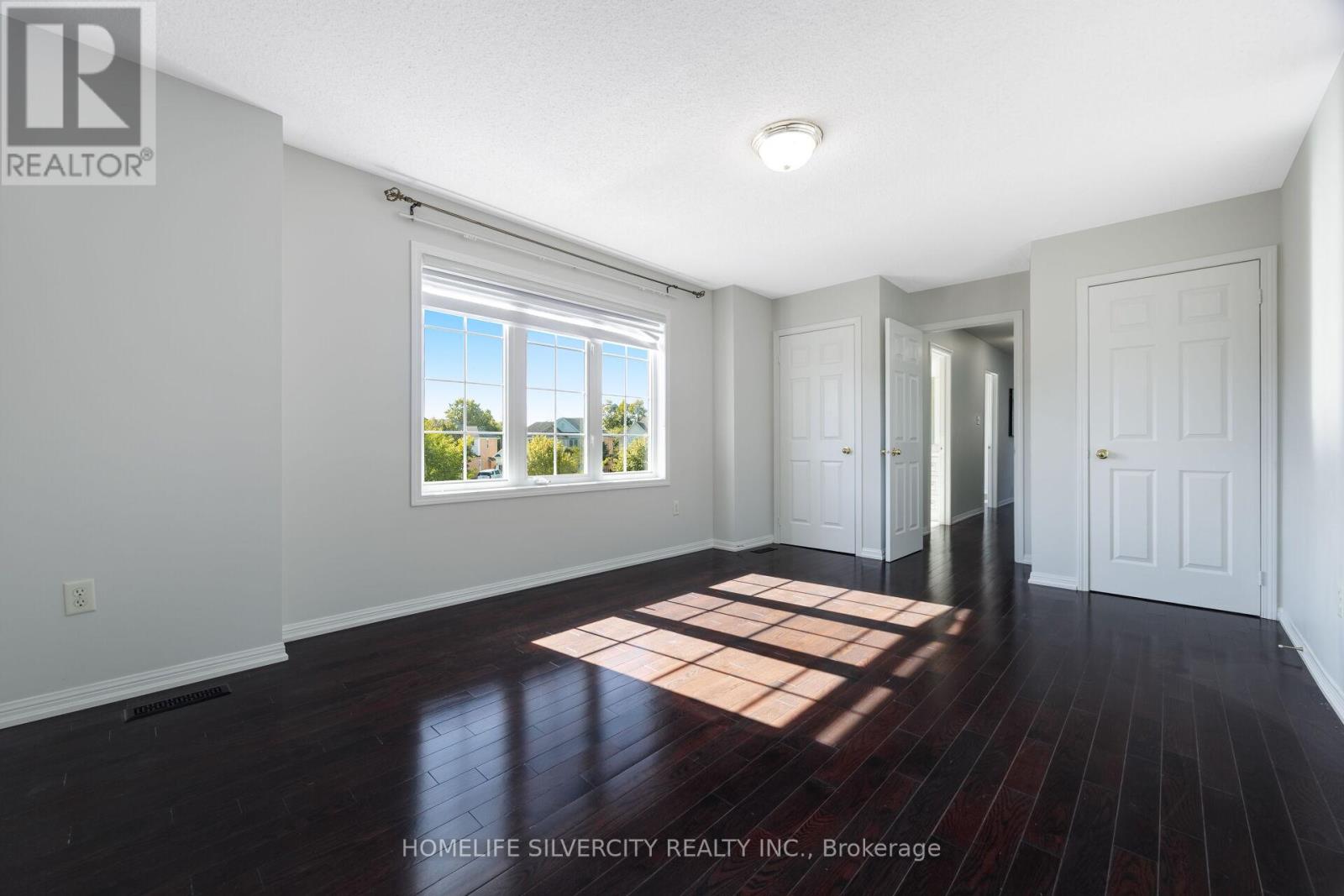 25 VAN HOOF CRESCENT - Image 41