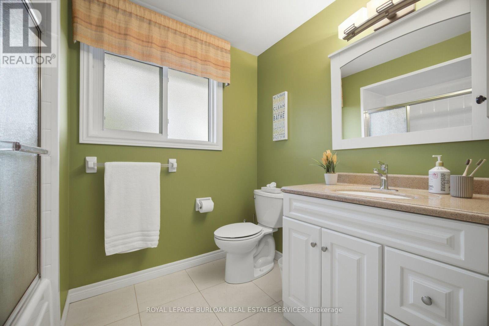 2796 TEAK CRESCENT - Image 35