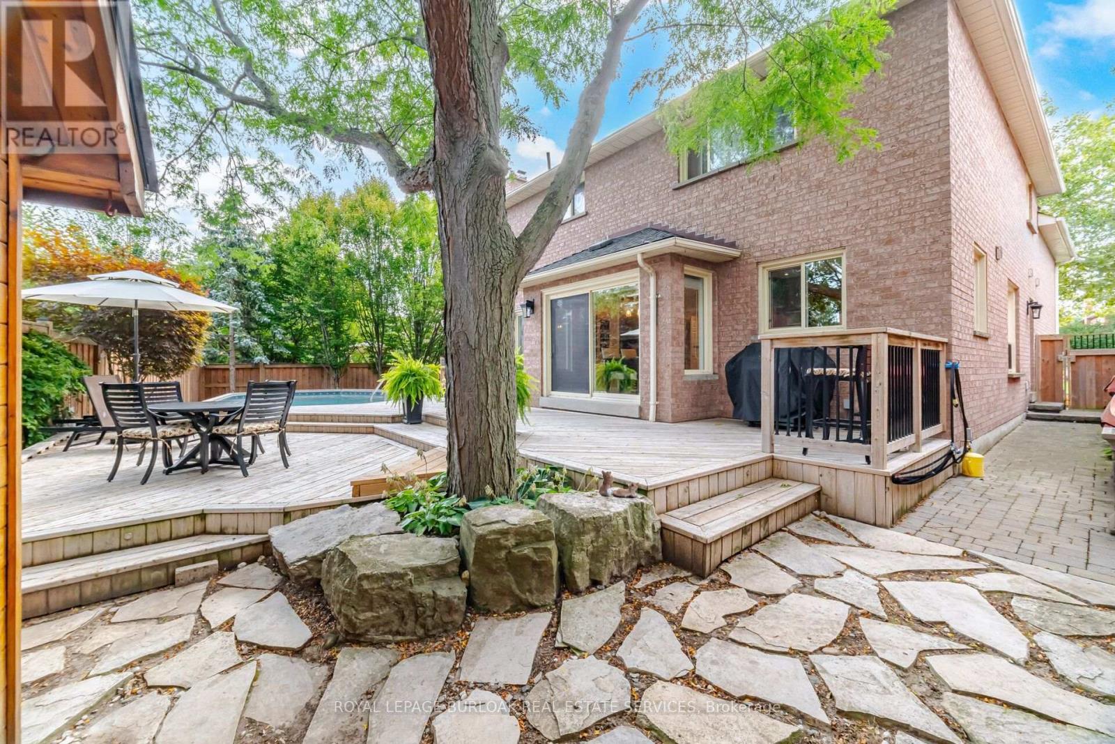 2796 TEAK CRESCENT - Image 45