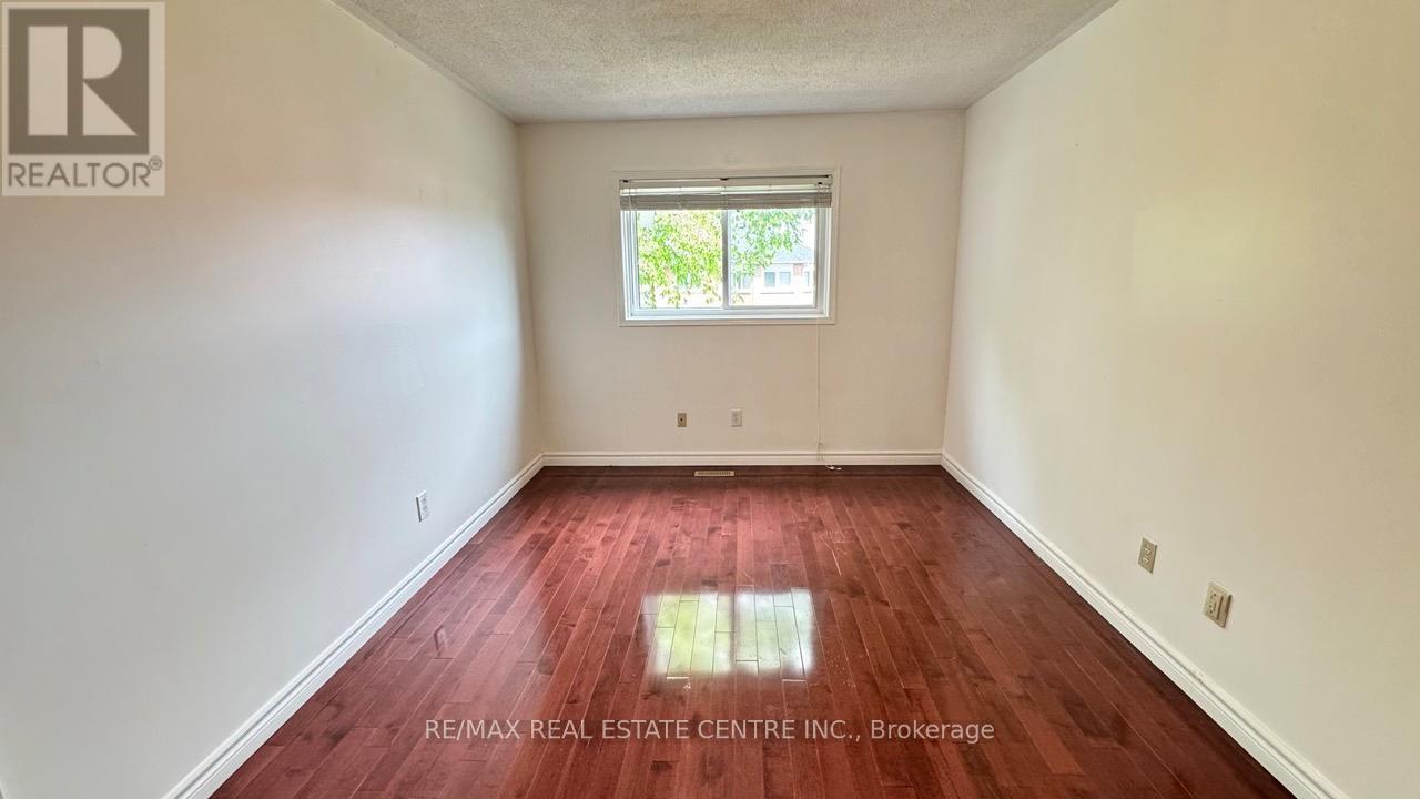 16 NECTARINE CRESCENT - Image 26