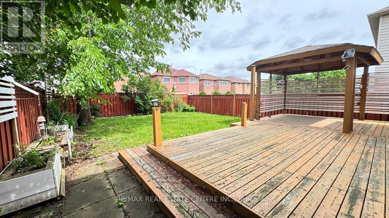 16 NECTARINE CRESCENT - Image 47