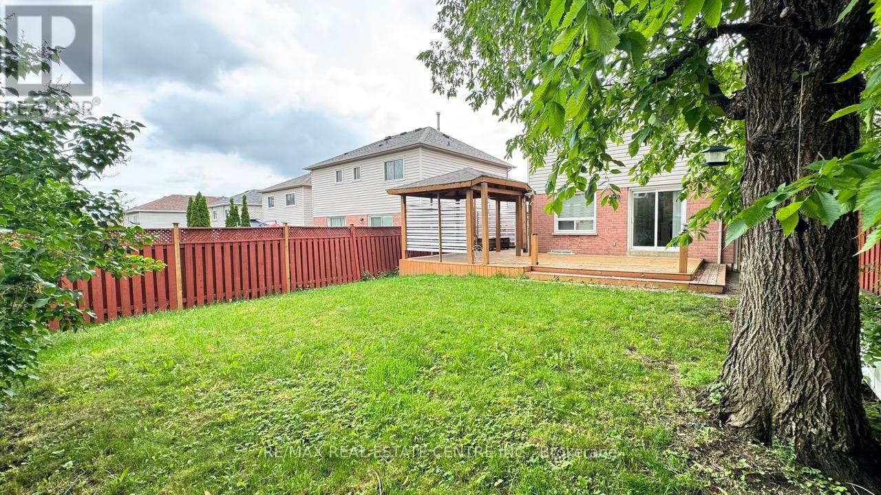 16 NECTARINE CRESCENT - 50