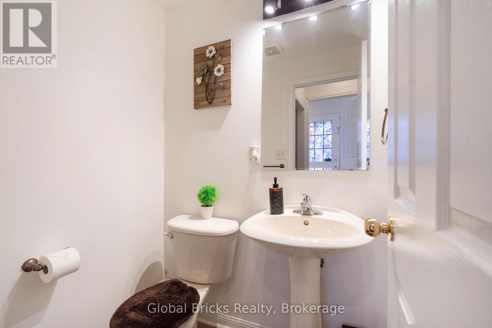 60 Dwyer Drive, Brampton, ON photo 16