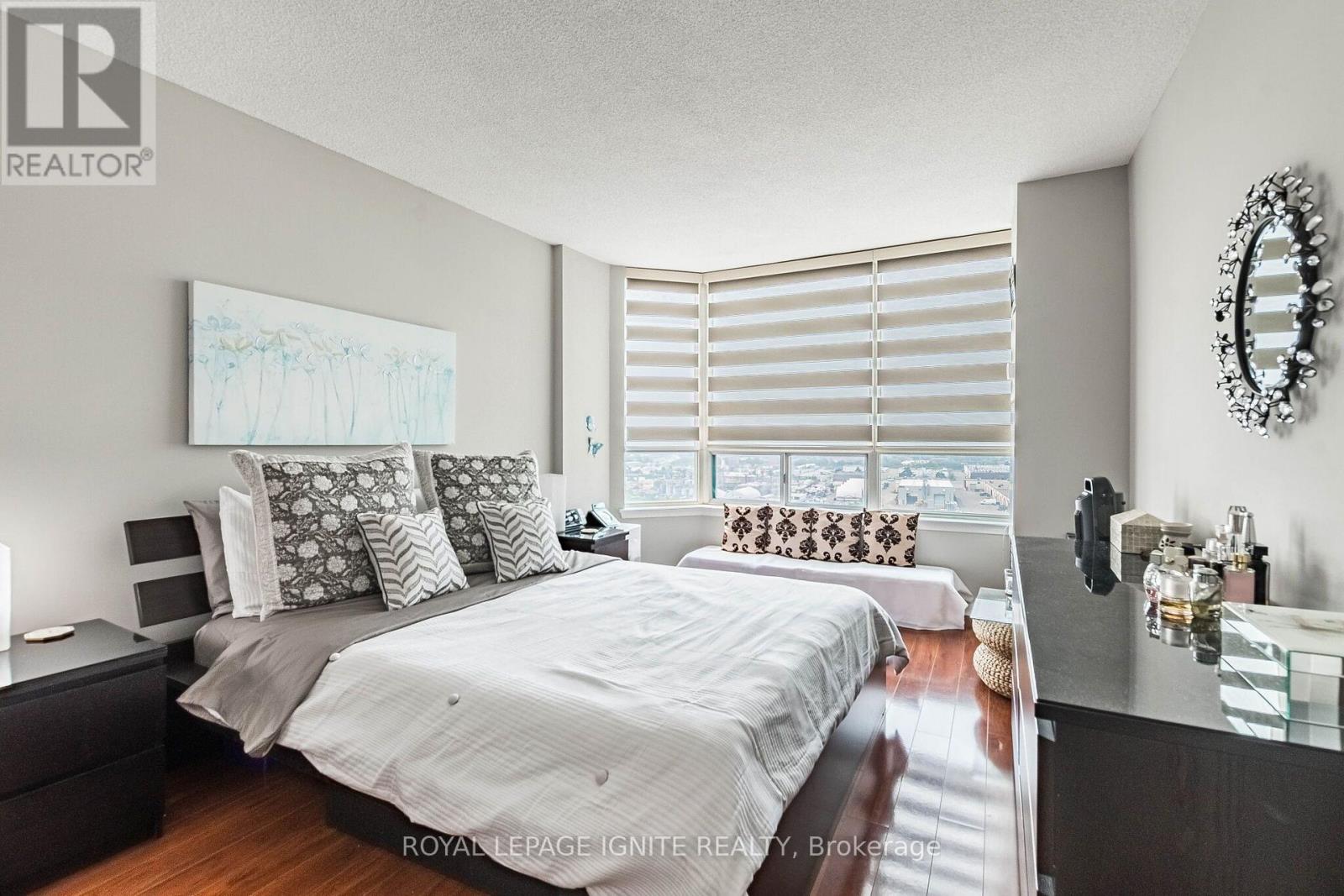 #1409 550 WEBB DRIVE - Image 26