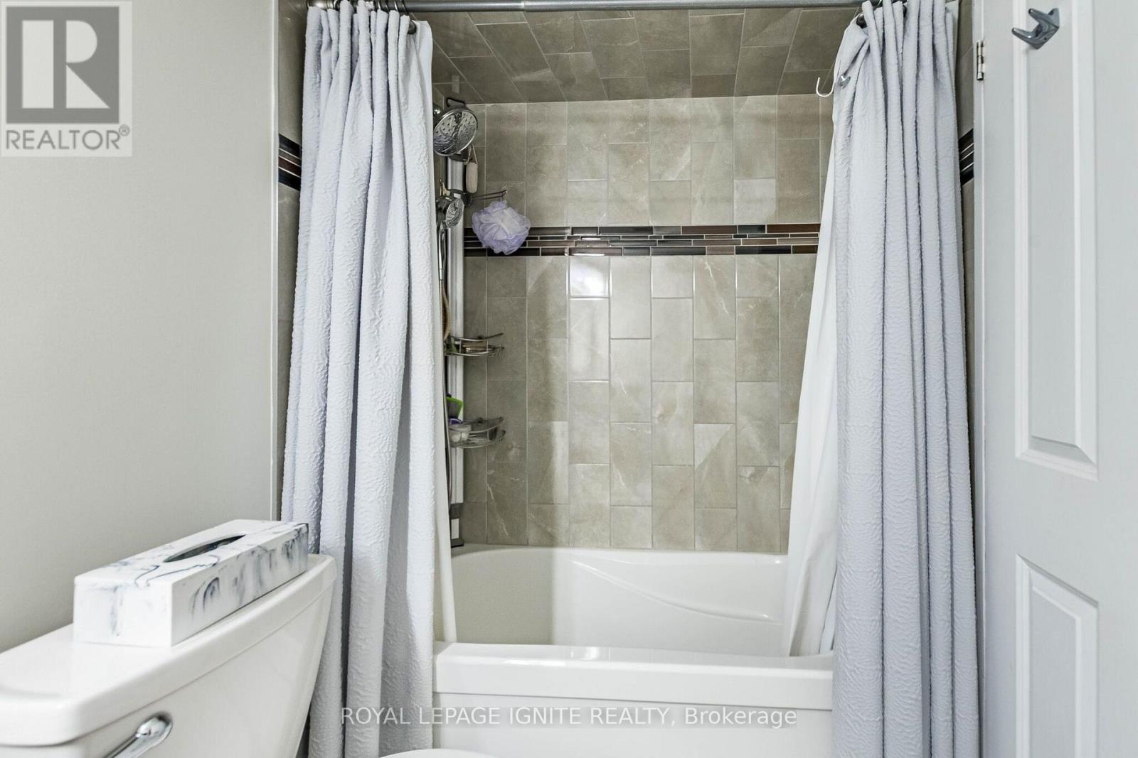 #1409 550 WEBB DRIVE - Image 29