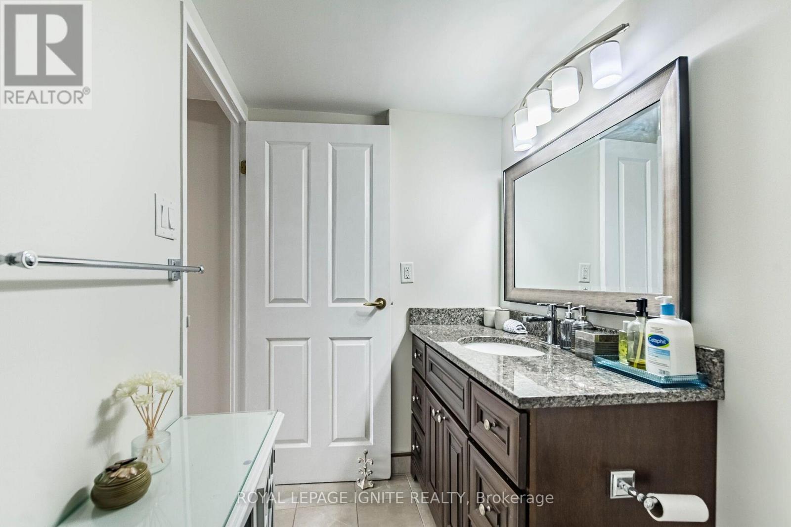 #1409 550 WEBB DRIVE - Image 31