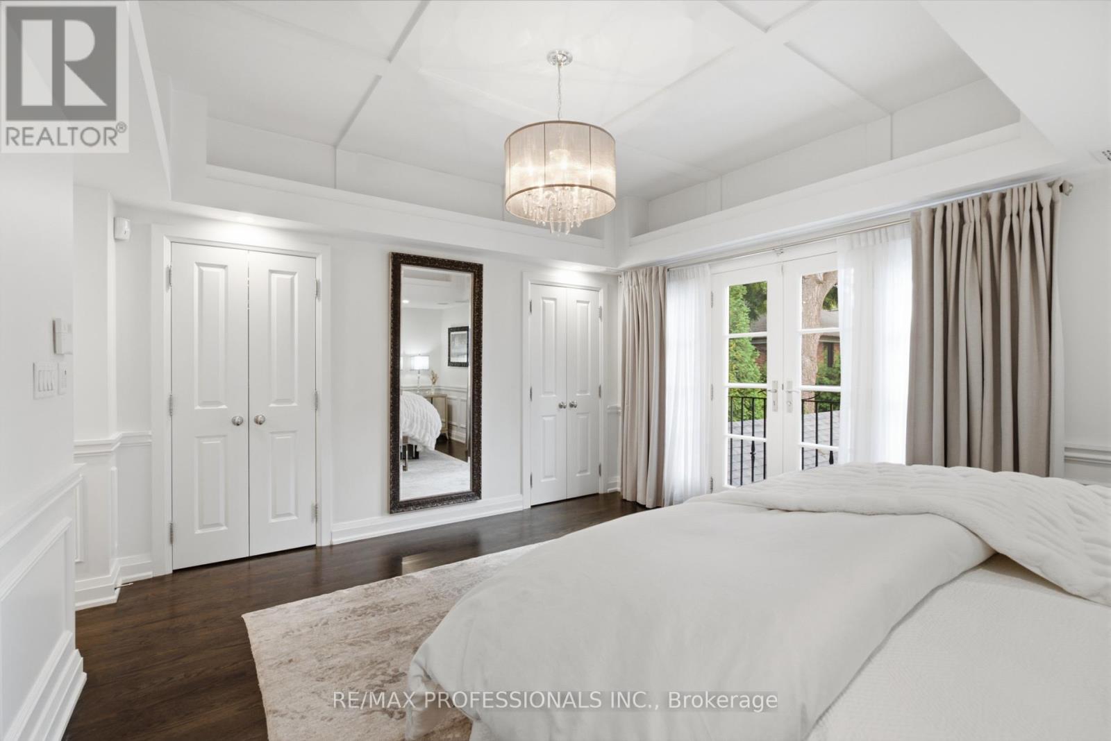 19 LANGMUIR CRESCENT - Image 25