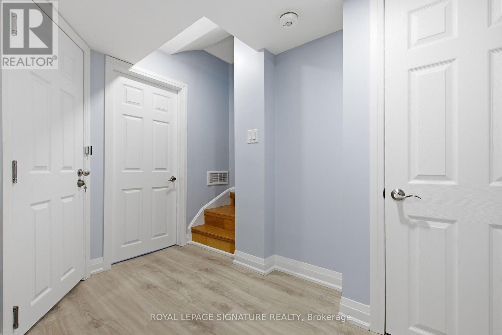 2516 WILLOWBURNE DRIVE - 34