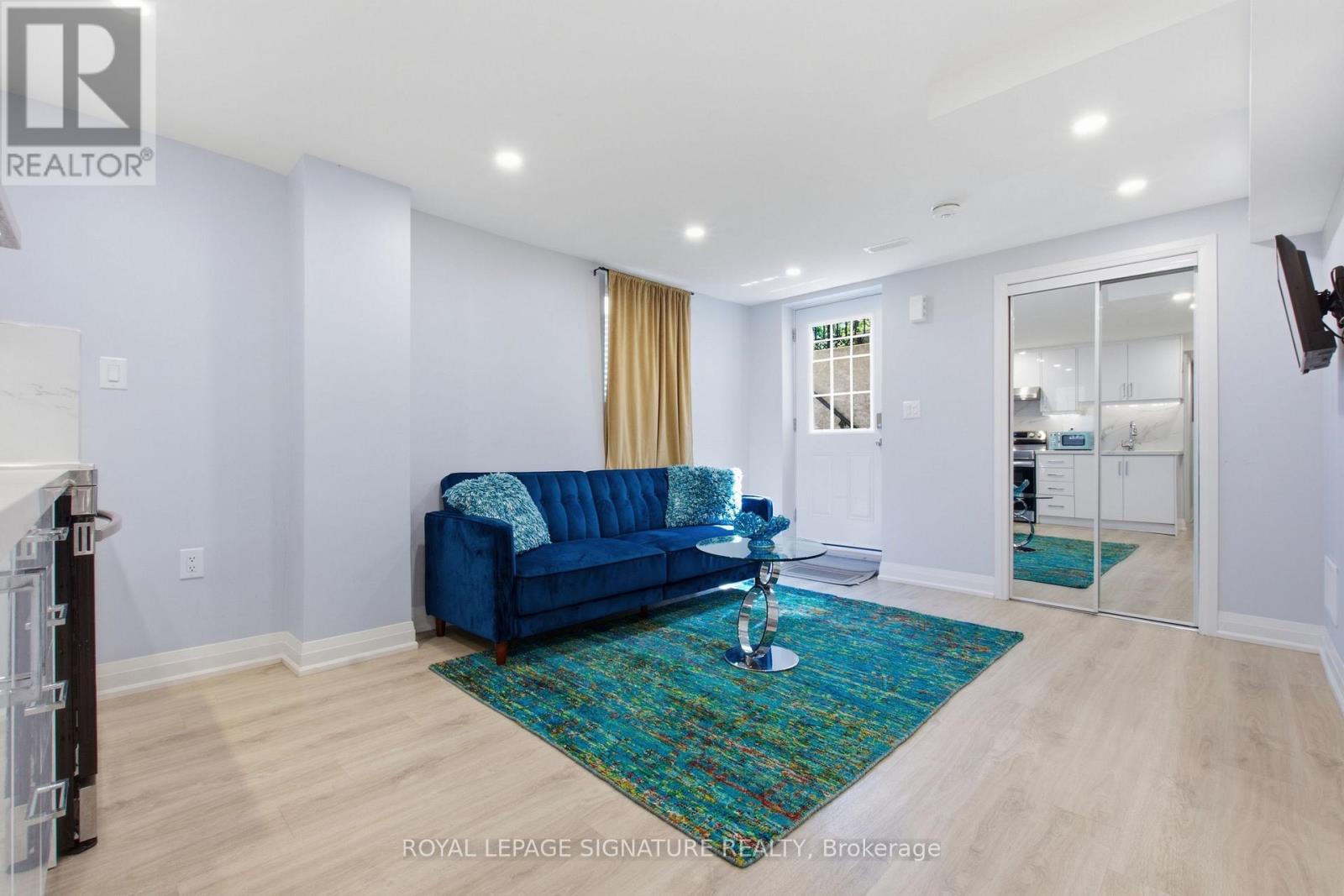 2516 WILLOWBURNE DRIVE - 39