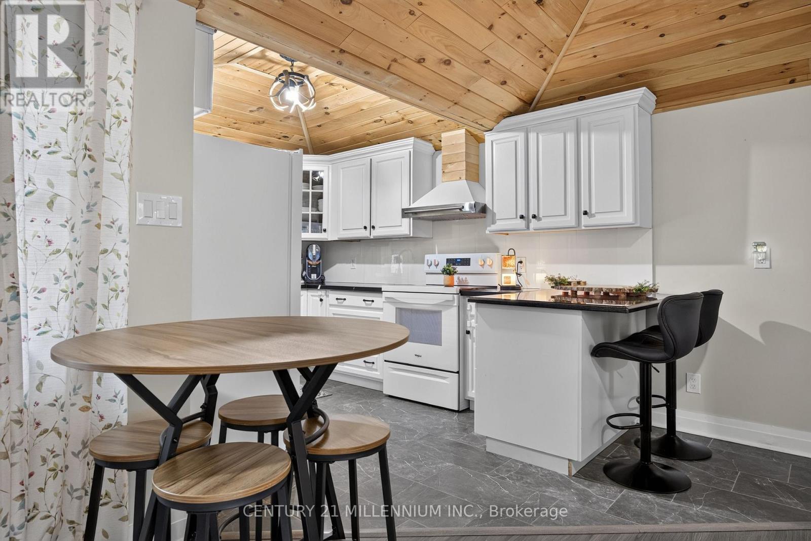 938289 AIRPORT ROAD, Mulmur — photo 10