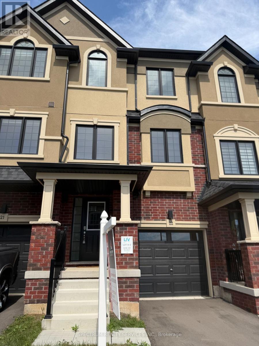 #22 620 COLBORNE STREET W - 1